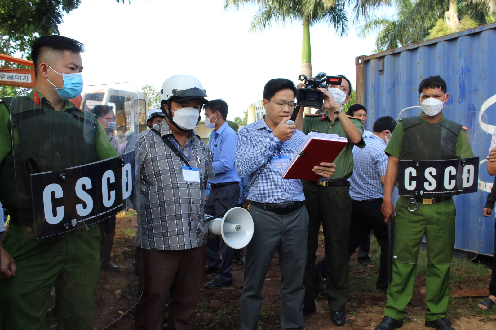 Mẫu phương án cưỡng chế xây dựng trái phép năm 2022