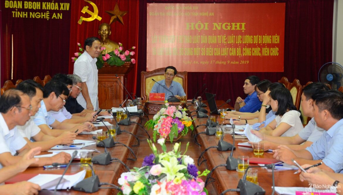 Nên thi công chức hay viên chức năm 2022