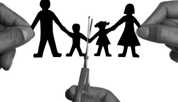 Trường hợp nào mẹ không được nuôi con?