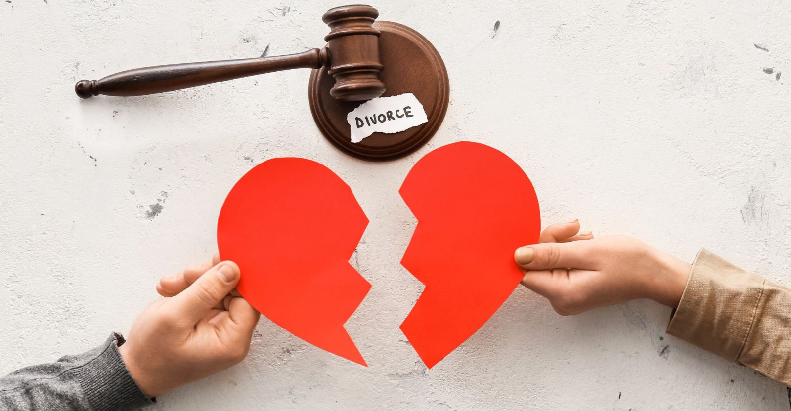 Nộp đơn ly hôn bao lâu thì Tòa gọi theo quy định?