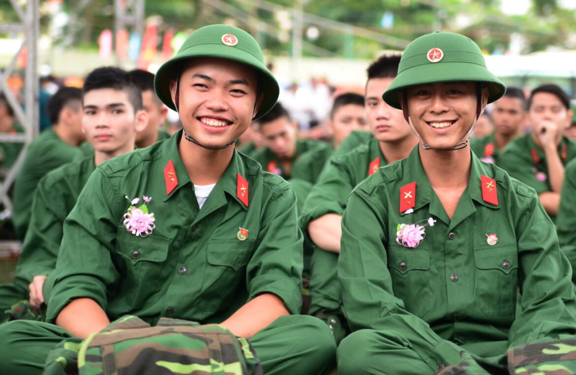 Những công dân nào được miễn gọi nhập ngũ trong thời bình_ Những công dân nào được miễn gọi nhập ngũ trong thời bình?
