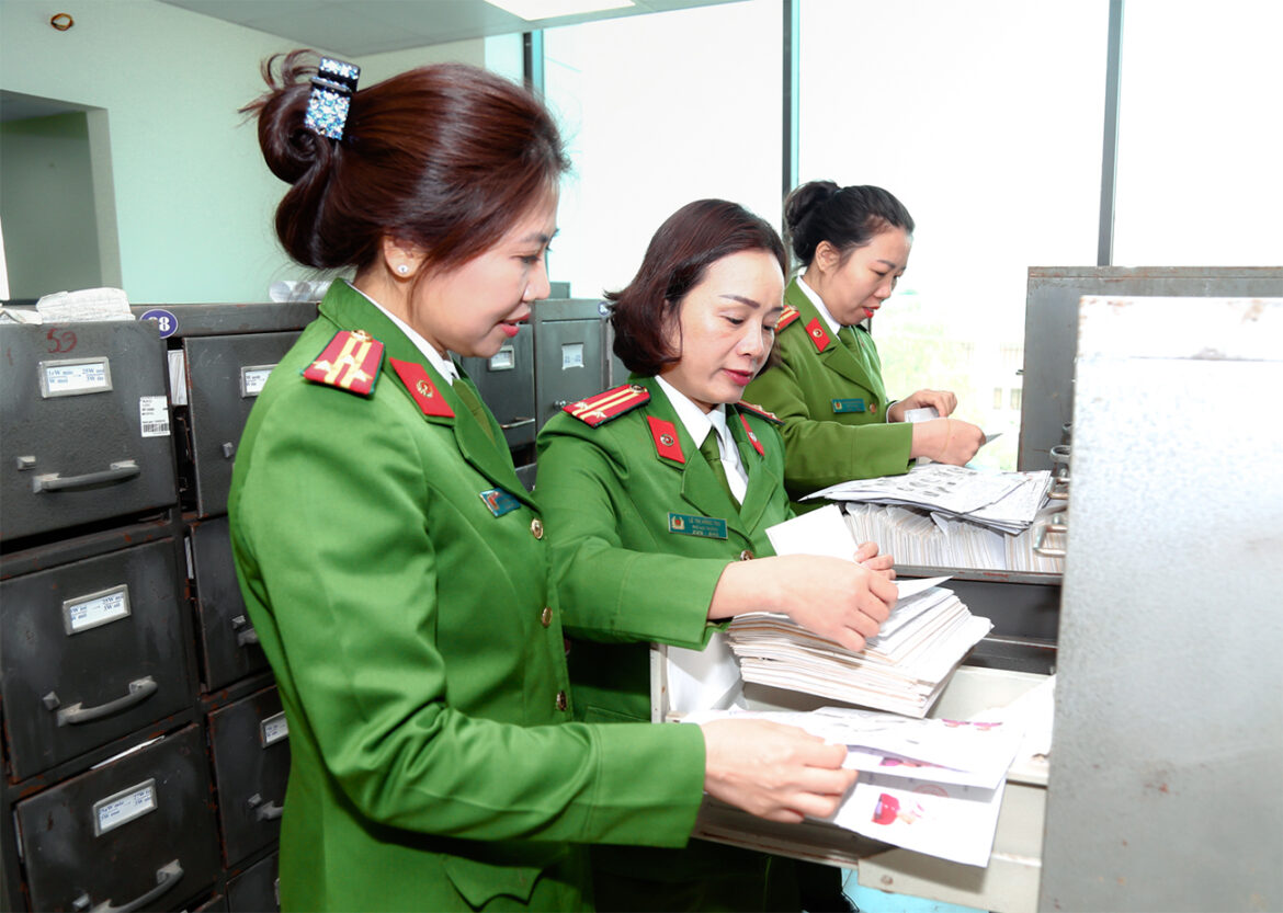 Ưu điểm của căn cước công dân gắn chip theo quy định mới 2022 Ưu điểm của căn cước công dân gắn chip theo quy định mới 2022
