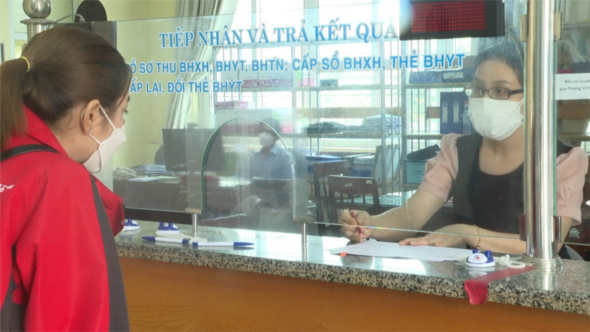 Có mã số BHXH nhưng chưa có sổ BHXH có sao không?