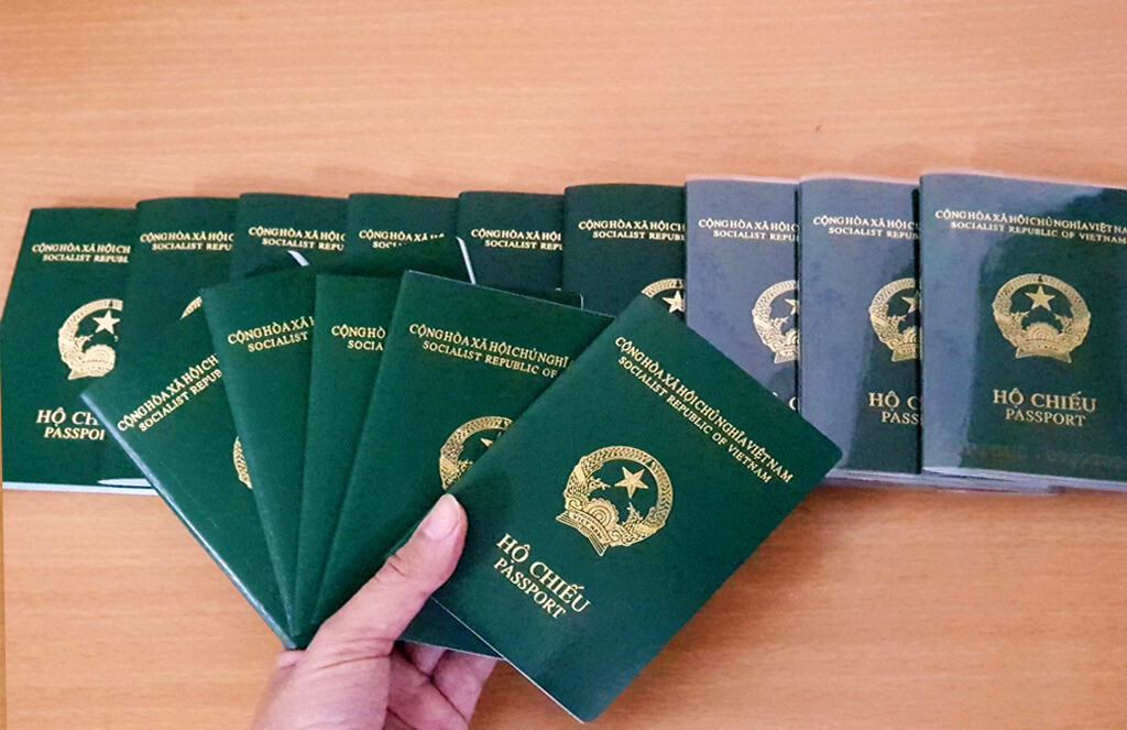 Mẫu tờ khai đề nghị cấp hộ chiếu phổ thông ở trong nước