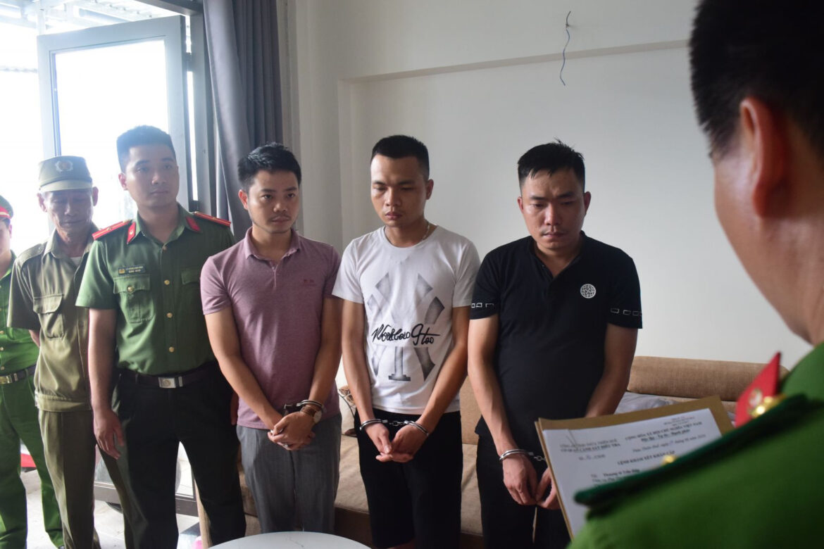 Đơn tố giác tội phạm lừa đảo qua mạng mới năm 2022