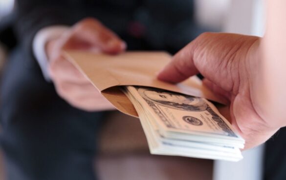 Khung hình phạt tội rửa tiền