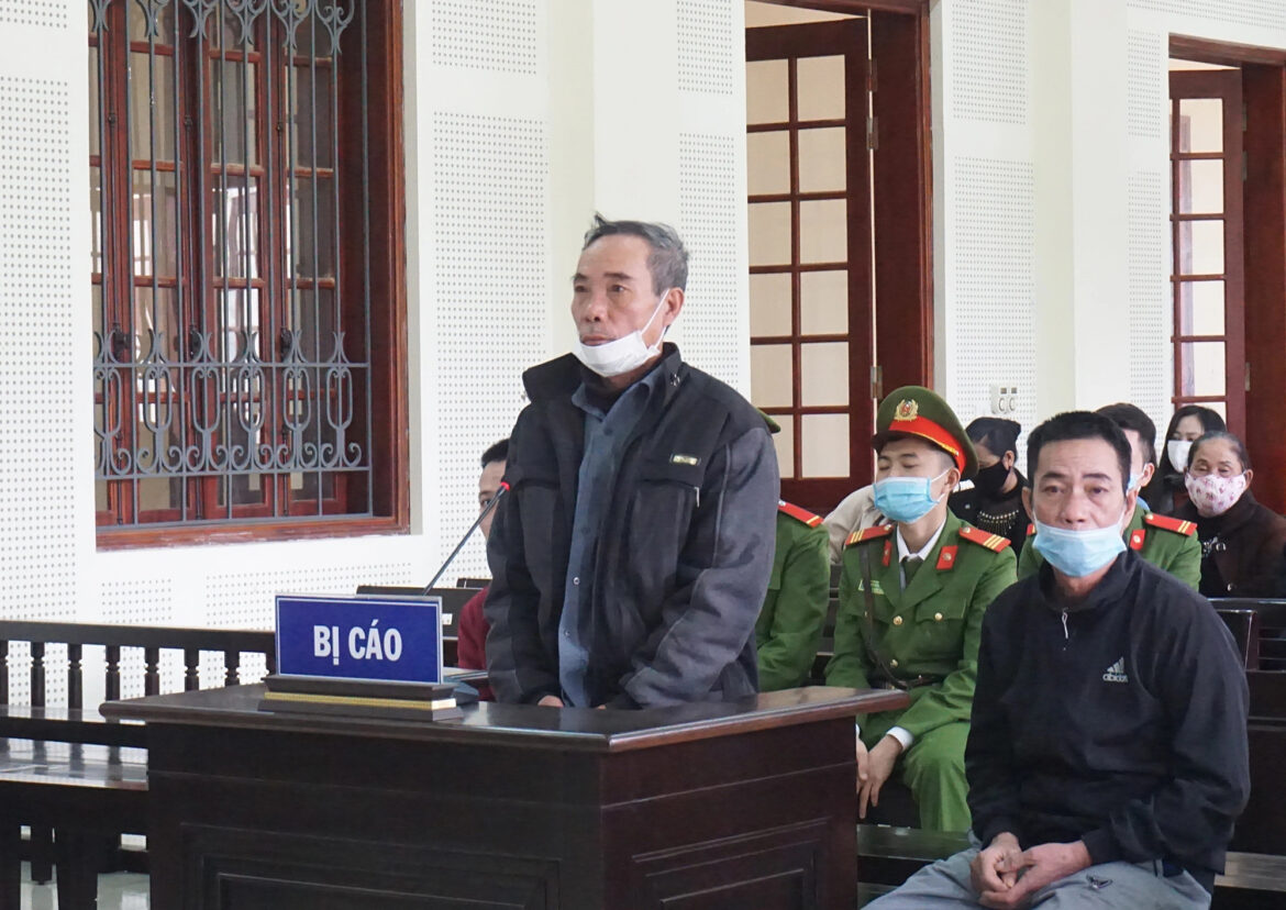 Thủ tục ra bản án và quyết định của tòa án tại phiên tòa năm 2023