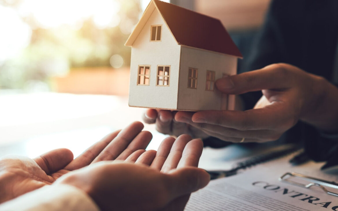 Điều kiện kinh doanh bất động sản