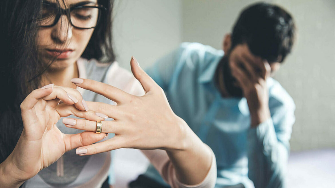 Giải quyết thủ tục ly hôn