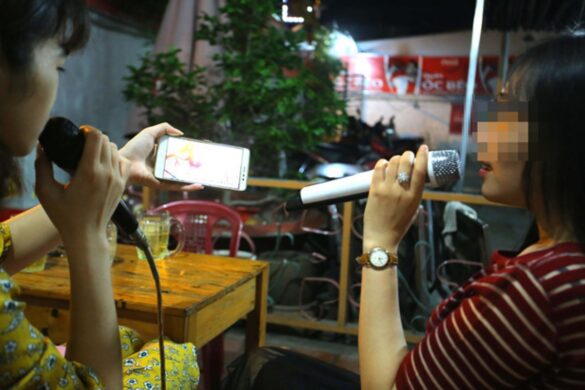 Quy định về việc hát karaoke gia đình gây ồn ào bị xử phạt thế nào?